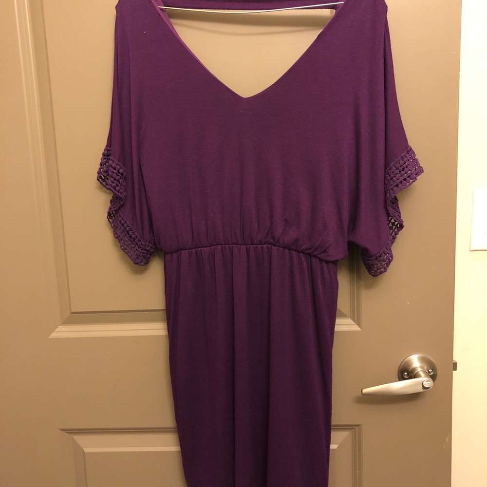 Dress - Picture 5 of 6